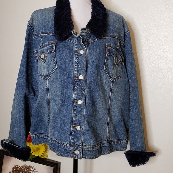 RARE! Authentic Vintage Levis NAVY Sherpa Trucker Denim Jean Quilted Jacket Fall - Picture 9 of 12